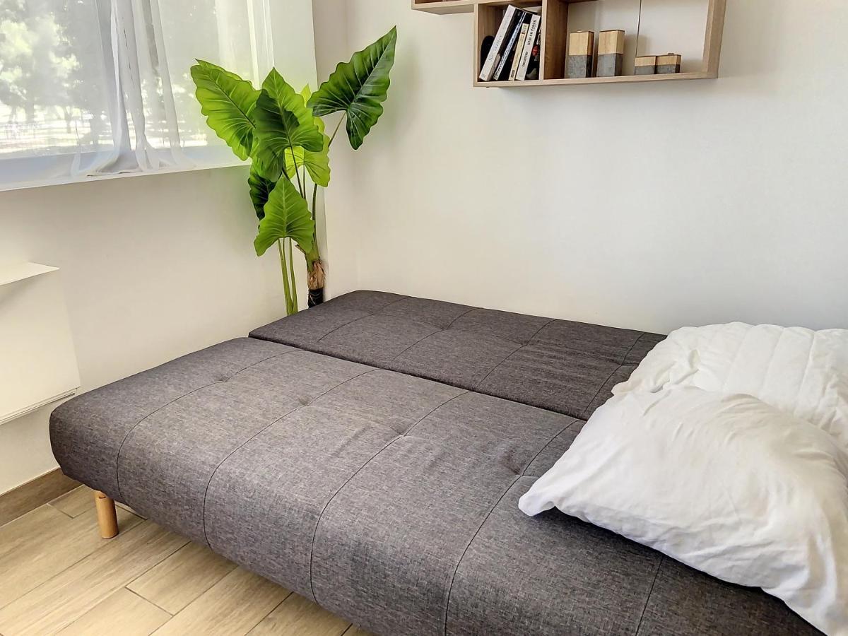 Appartement F2 Le parc CLIM, WIFI, PMR à Balaruc-les-Bains Extérieur photo